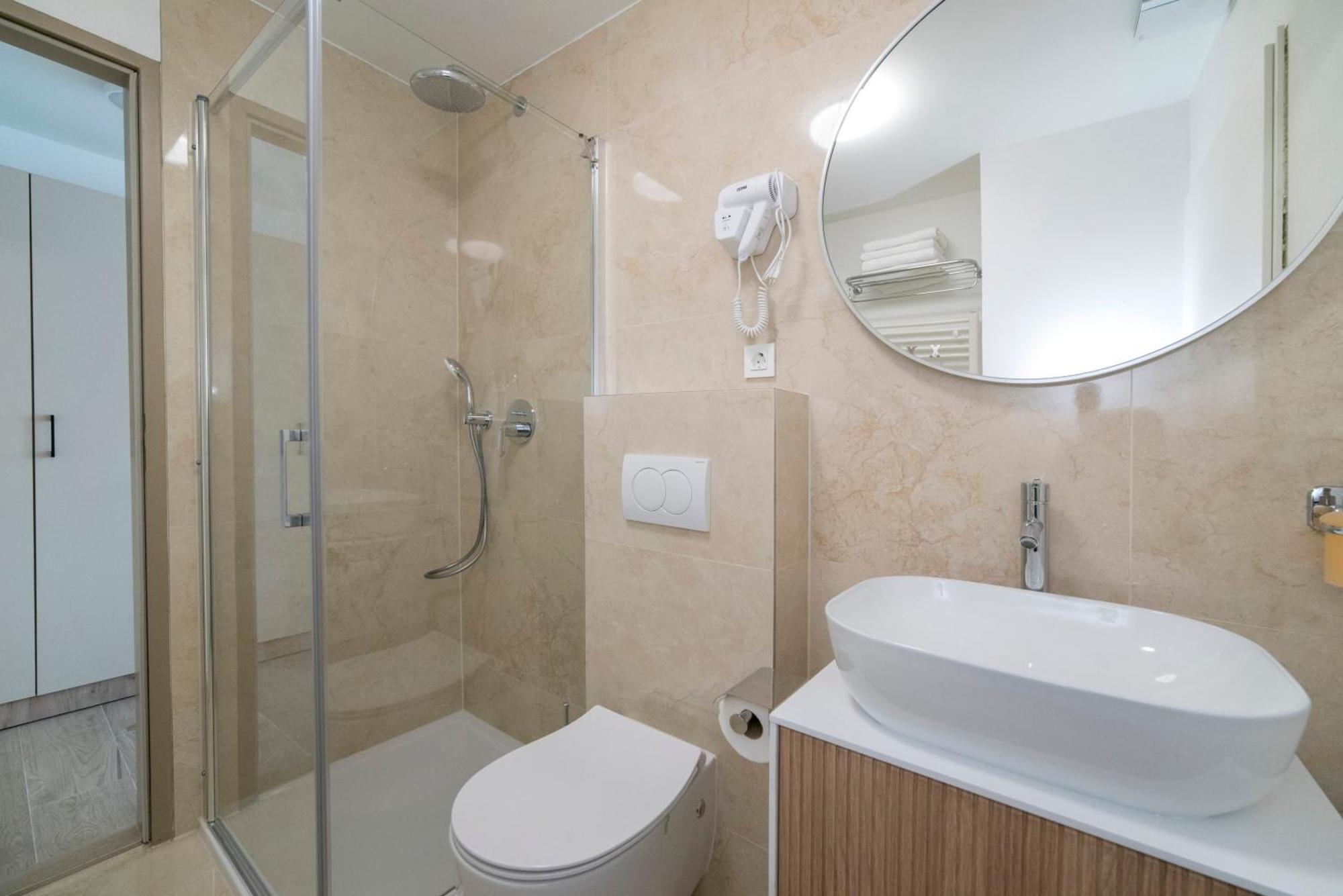Apartments Pamer, 4Th Floor, No Elevator Zagreb Exterior foto
